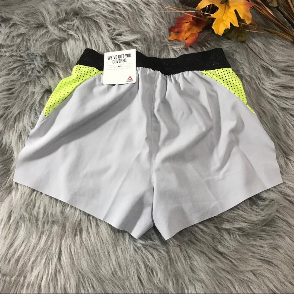 Reebok 2 in 1 shorts - Picture 3 of 3